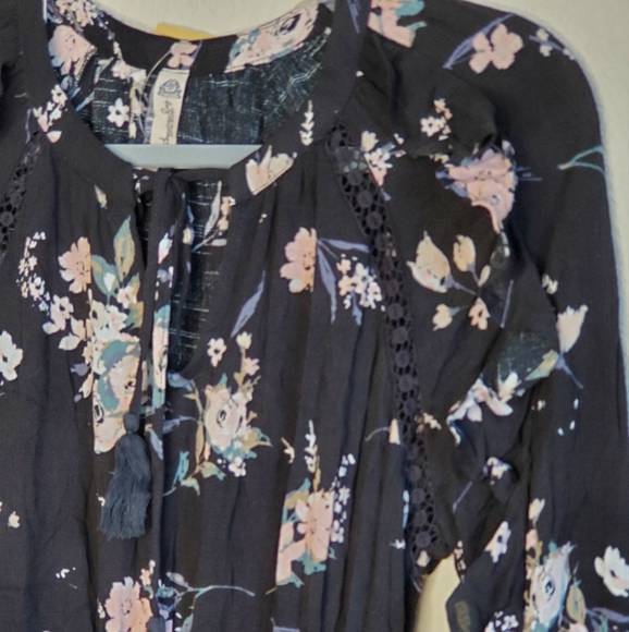 American Rag Dress in Black w/ Turquoise Flowers - Picture 7 of 8